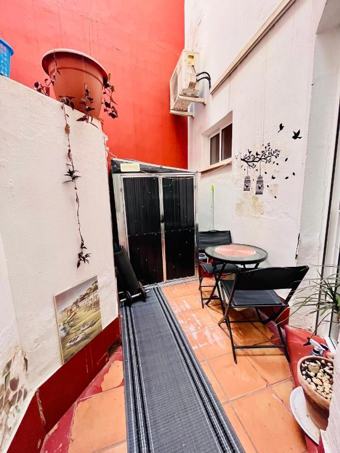 Apartamento Privado En Alameda De Hercules Sevilla Bagian luar foto